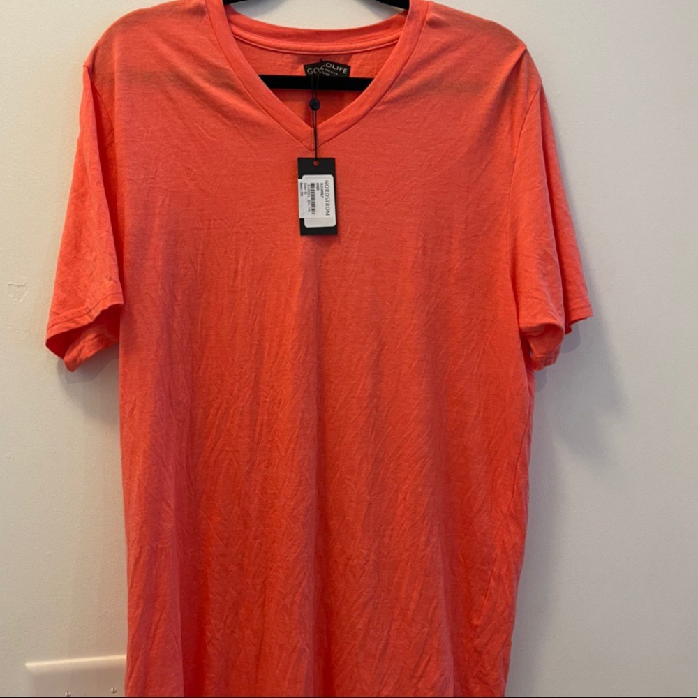Never worn GoodLife T-shirt in Orange XL